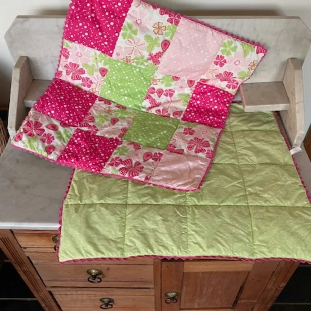 AMERICAN GIRL Doll Bloom Bedspread Quilt Retired - Picture 2 of 10